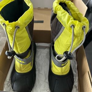 Kids Sorel Yellow and Black Winter Boots